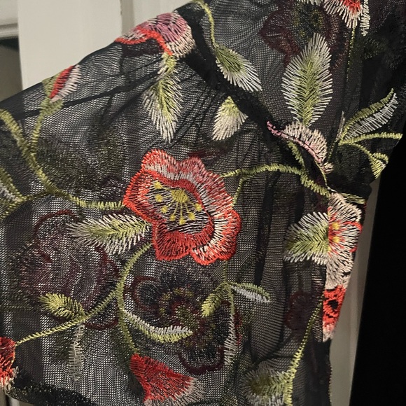 AGB Navy Cocktail Dress with beautiful floral designed butterfly sleeve Size 14 - Picture 3 of 4